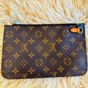 Louis Vuitton Monogram Canvas Pouch Clutch
